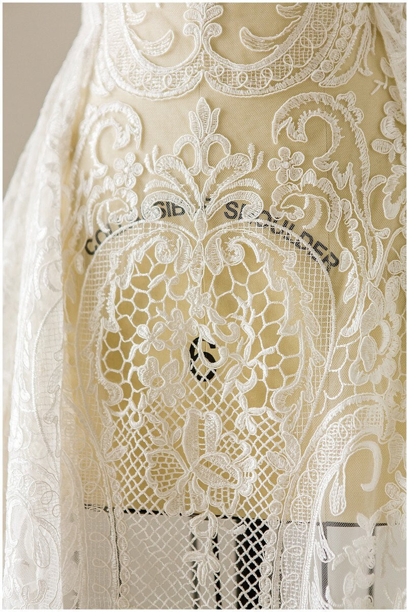 Ornament Hochzeit Spitze mit Netzelementen, Kordel Ornament Spitze Stoff, BrautSpitze Stoff, Hochzeitskette Stoff// L17-055