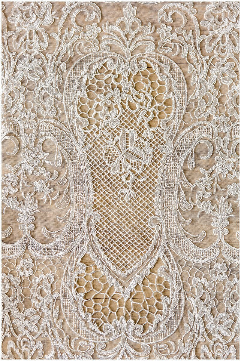 Ornament Hochzeit Spitze mit Netzelementen, Kordel Ornament Spitze Stoff, BrautSpitze Stoff, Hochzeitskette Stoff// L17-055