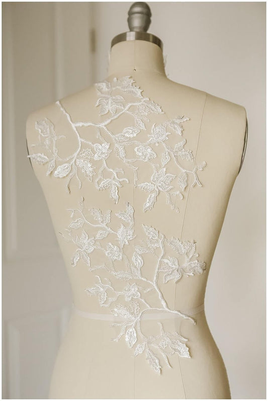 Orchidee Design gespiegeltes Pailletten Hochzeitskleid Applikation, 1 PAAR (2Stk.) Blumenapplikation, große Spitzenblume, Blütenspitze// A17-063