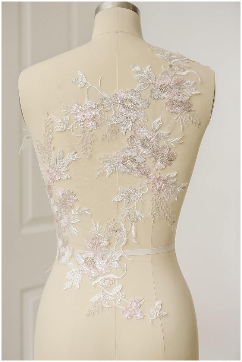 1 Paar (2Stk) rosé+ivory+silber Blumen Applikation, Große BlumenSpitze Applikation, Blumen Applikation, Hochzeitskleid Spitzen Applikation// A17-060