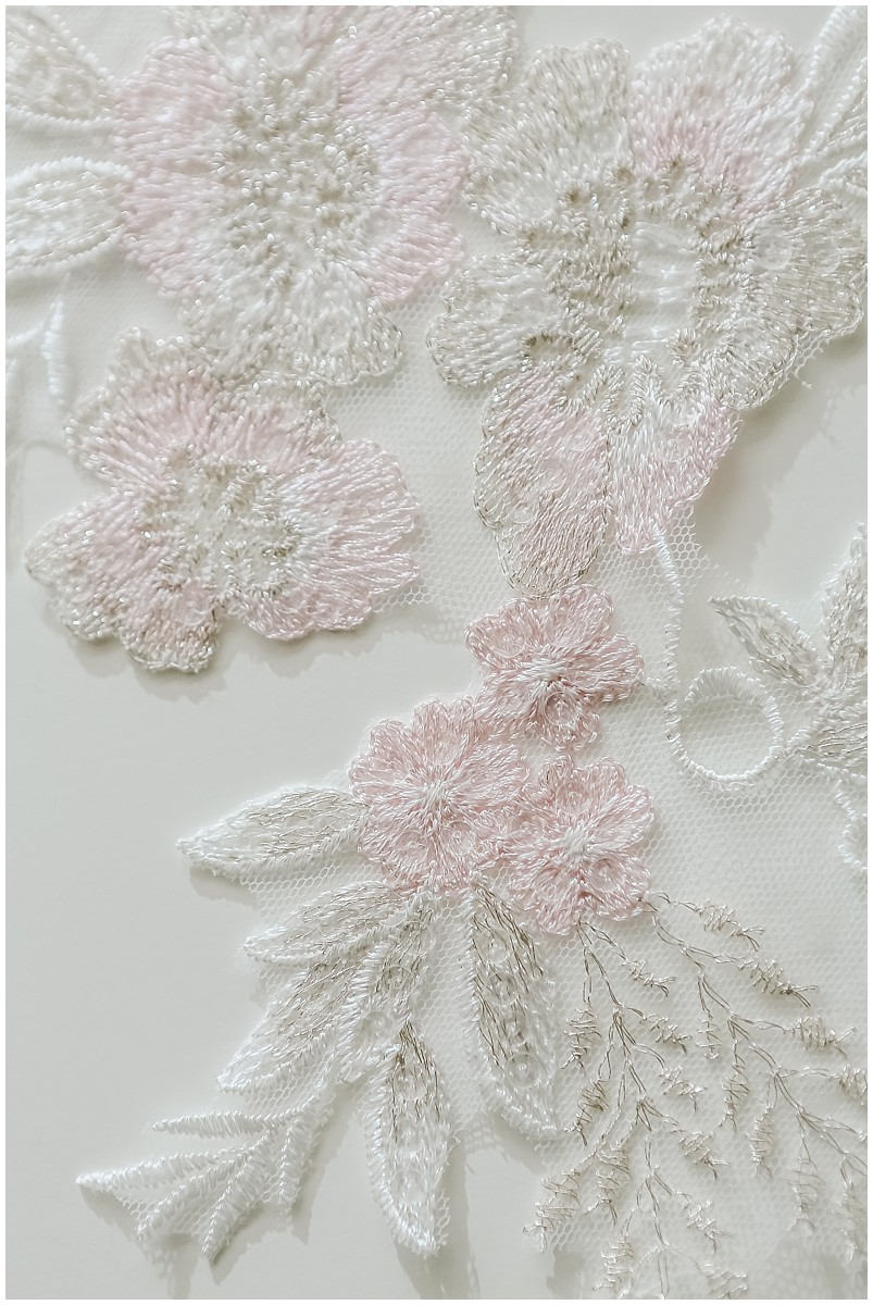 1 Paar (2Stk) rosé+ivory+silber Blumen Applikation, Große BlumenSpitze Applikation, Blumen Applikation, Hochzeitskleid Spitzen Applikation// A17-060