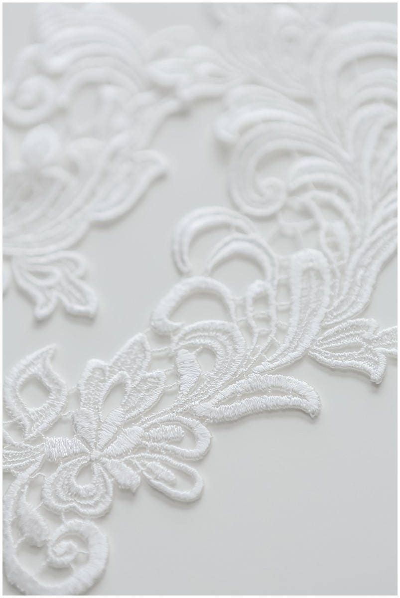 Very soft guipure flower applique, water soluble lace applique, lace flower, lace patch, bridal dress applique, wedding dress lace // A17-020