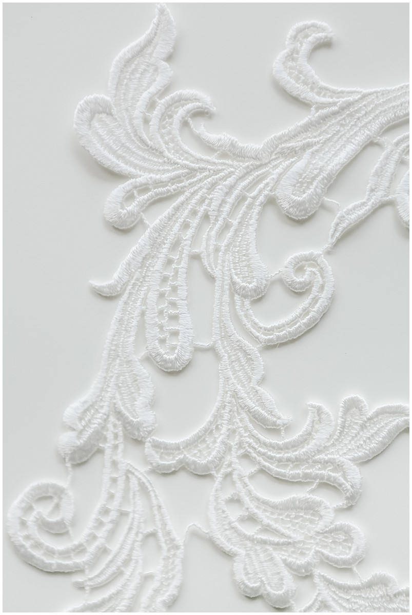 Water soluble lace applique, guipure flower applique, lace flower, lace patch, bridal dress applique, wedding dress lace flower// A17-022