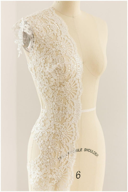 Lace trim off-white with pearls/ bridal veil trim/ wedding dress lace trim// T17-025