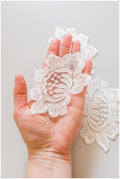 4pcs. 3D lace flowers for sewing/ 3D flower lace applique/ wedding dress lace applique/ bridal lace// A17-076