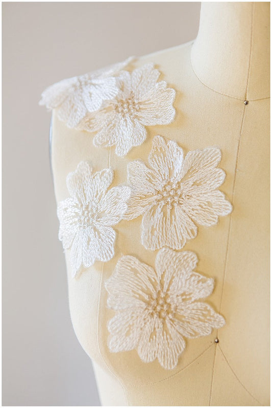 20pcs 3D lace flowers for sewing/ 3D flower lace applique/ wedding dress lace applique/ bridal 3D applique// A17-101 