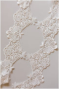 Guipure lace trim off-white/ Crocheted lace trim/ Boho bridal lace trim/ Veil lace/ Lace embroidery// T17-034