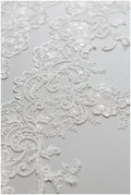 Romantic off-white lace trim/ floral bridal lace/ bridal lace trim/ veil lace trim/ wedding dress lace// T17-039