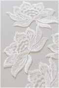 4pcs. 3D lace flowers for sewing on/ 3D flowers/ flower lace applique/ wedding dress applique/ bridal lace// A17-077