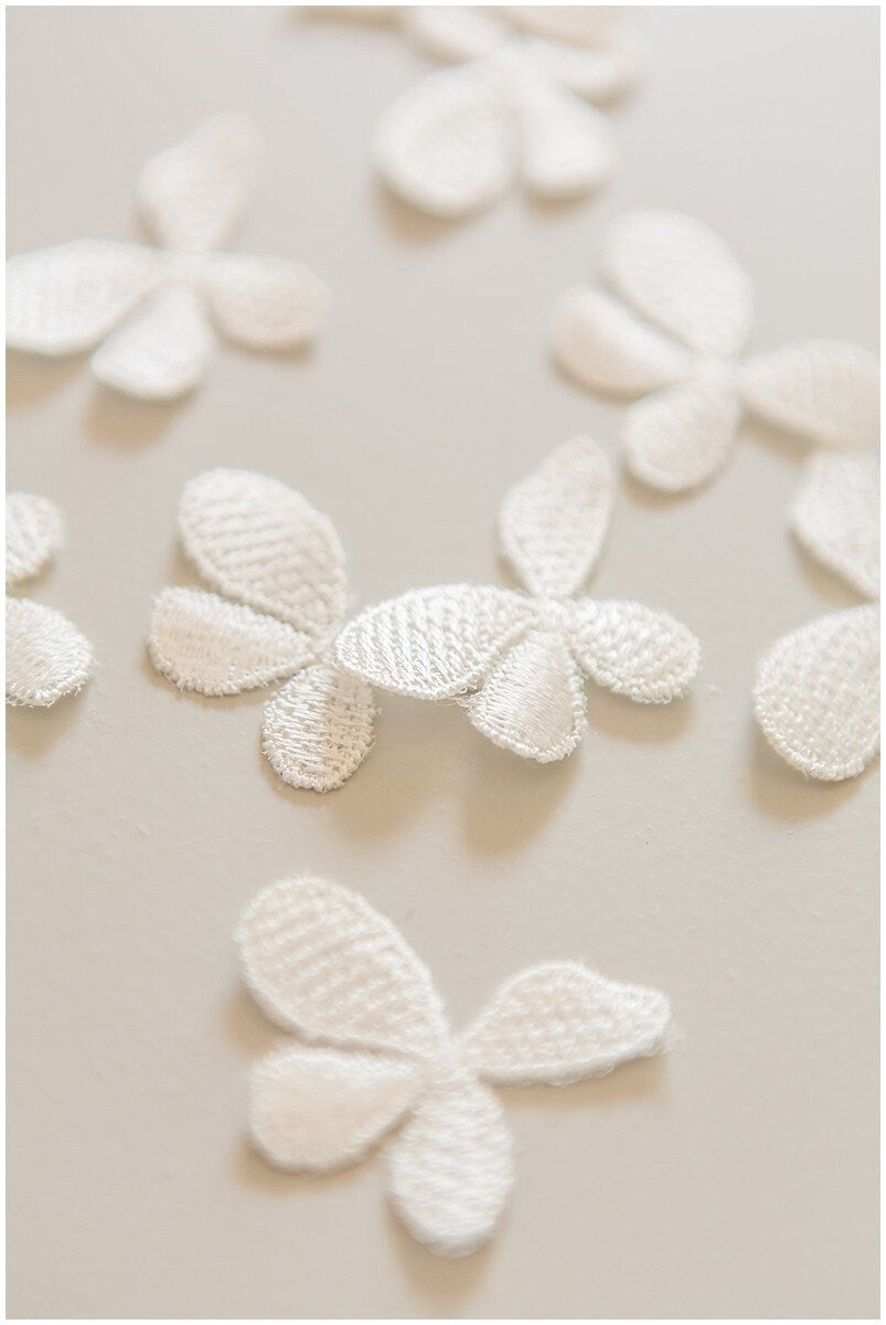 20 pièces. Fleurs 3D pour la couture/ applique de dentelle de fleur 3D/ applique de dentelle de robe de mariée/ dentelle de mariée// A17-088