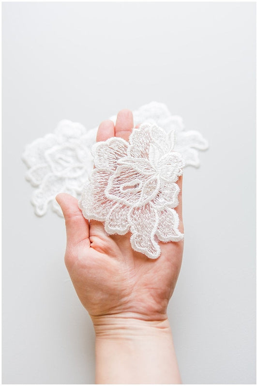 6pcs 3D flower lace applique/ 3D lace flowers/ wedding dress lace applique/ bridal 3D applique// A17-116
