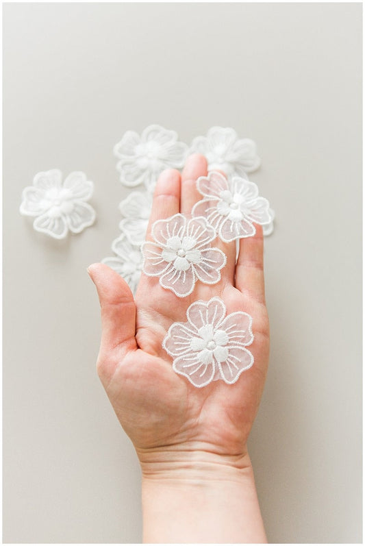 10pcs. lace flowers/ 3D flower sew on/ 3D flower applique/ wedding dress applique/ bridal 3D applique// A17-143-C
