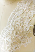 Lace trim off-white/ bridal lace trim/ embroidered lace trim/ elegant bridal lace trim/ wedding dress veil lace// T17-046