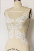 Milchseide SpitzenApplikation, Brautblüten Applikation, Spitzenblume, Blumen Applikation, Hochzeitskleid Spitzenapplikation, Spitzenblumen Applikation// A17-141