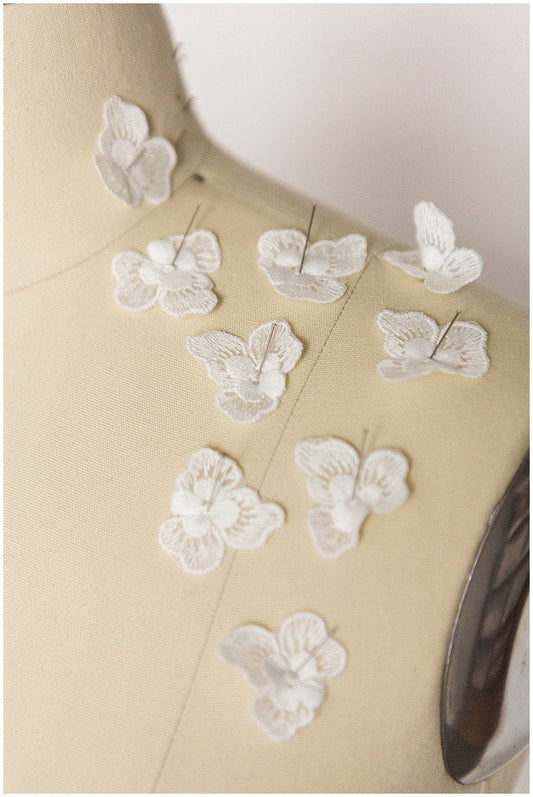 10pcs small lace flowers, sewn on 3D flower, 3D flower lace applique, 3D lace flower, wedding dress lace applique, bridal 3D applique