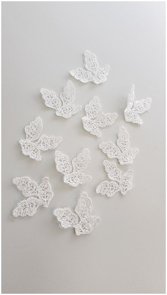 30pcs 3D leaf applique for sewing/ 3D flower applique/ wedding dress lace applique/ bridal lace// A17-168-1
