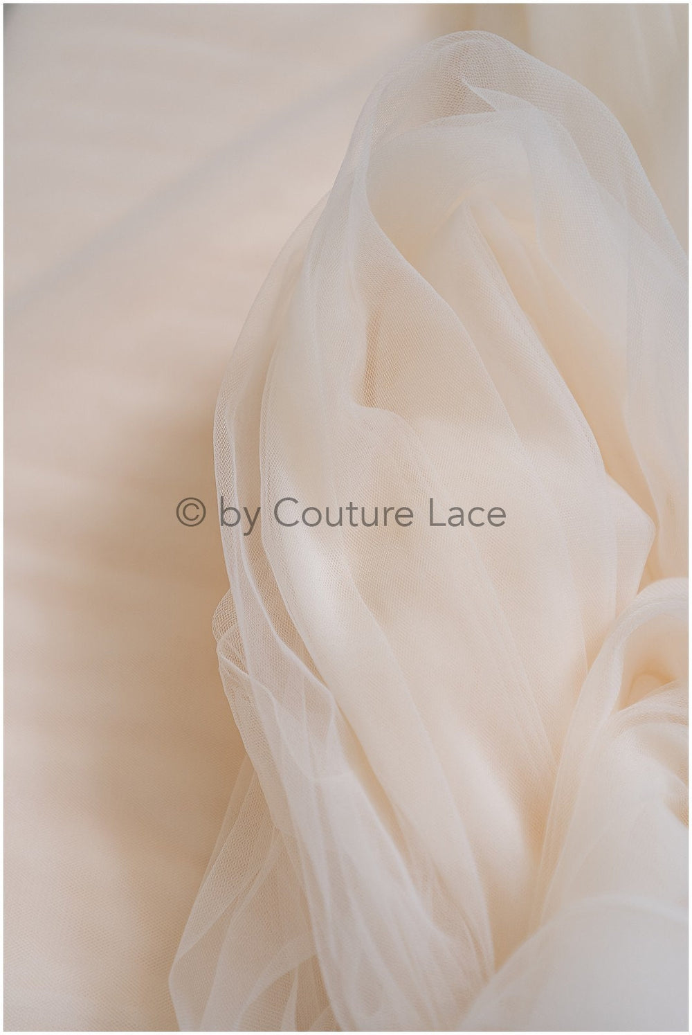 3.1M wide - very soft tulle fabric for bridal veils and wedding dresses/ cream light blush/ veil tulle// R-166-22