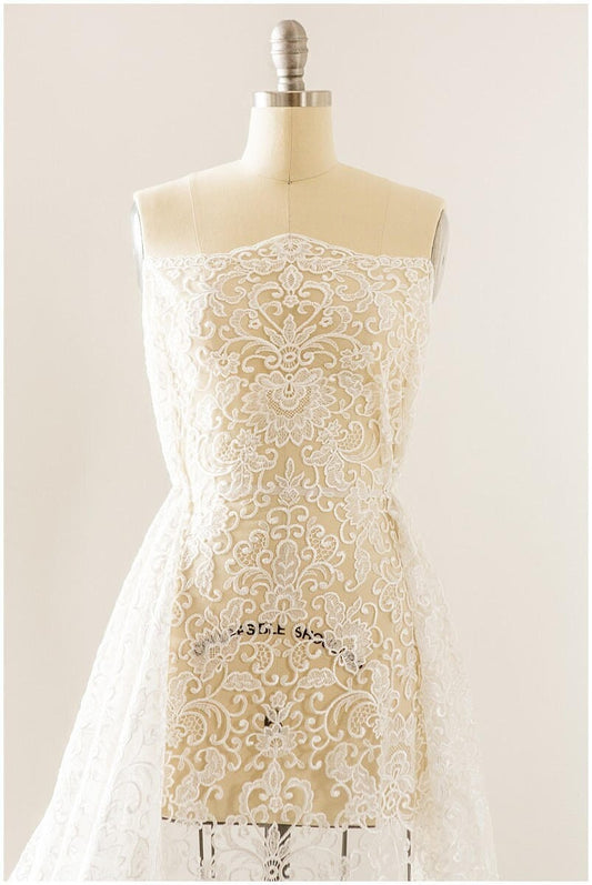 Ornate bridal lace, Guipure look wedding dress lace fabric, Berta Bridal inspired lace, veil lace, Alencon lace fabric// L17-095