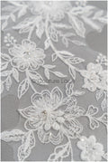 Handgestickte Florale Spitzenapplikation für Brautkleid, Blumenspitze Aufnäher, bestickte Spitzenapplikationen, kordelierte Spitzenapplikationen off-white// A21-199